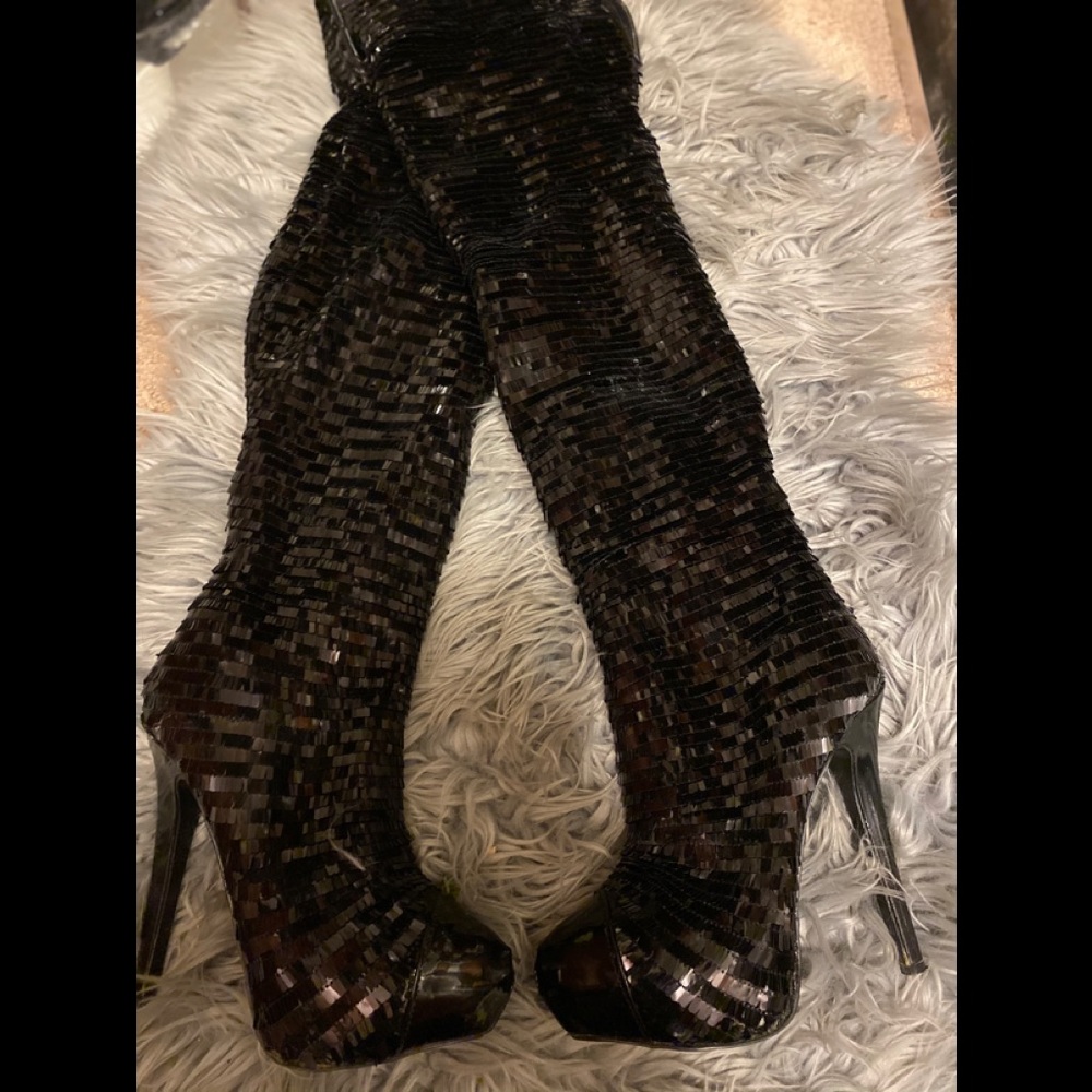 SEQUIN BOOTS - Picture 1 of 6
